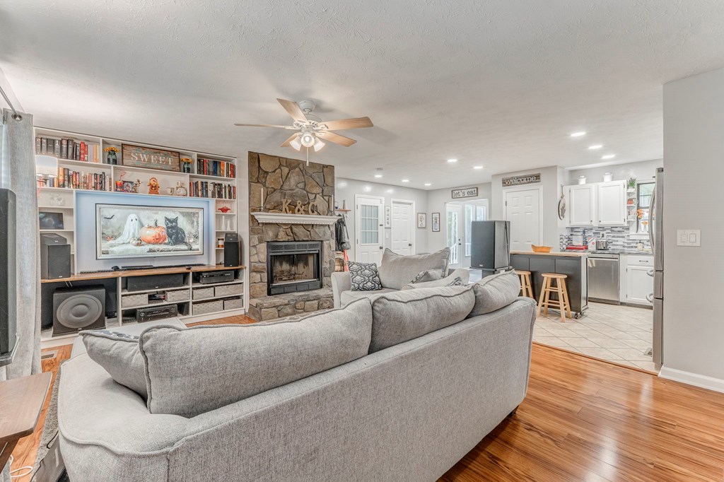129 Carter Stealey Road Chatsworth, GA 30705 - Photo 11 of 46 Gallery Image 11