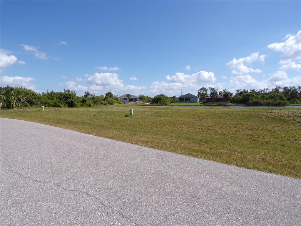 201 Redwood Road Rotonda West, FL 33947 - Photo 22 of 52 Gallery Image 22
