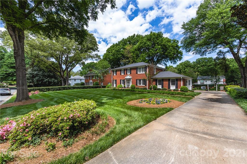 3216 Ferncliff Road Charlotte, NC 28211 - Photo 3 of 47 a front view of a house with garden