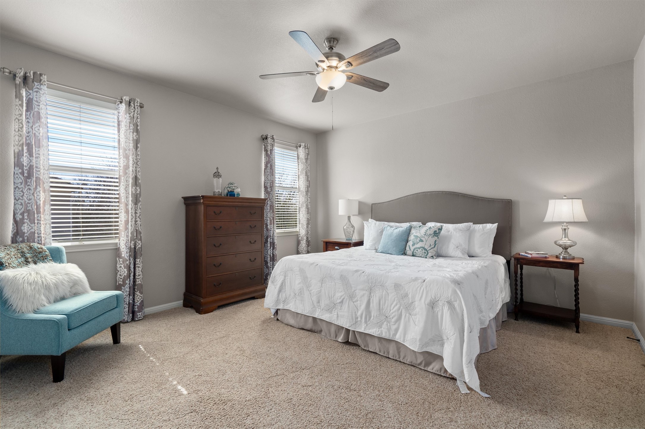 3105 Castellano Way Cedar Park, TX 78613 - Photo 29 of 40 Another large secondary bedroom with attached Jack and Jill bathroom