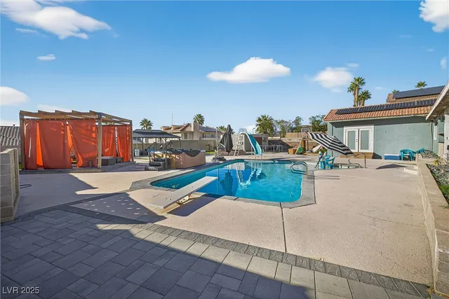$760,000 | 431 North Fogg Street, Las Vegas, NV 89110