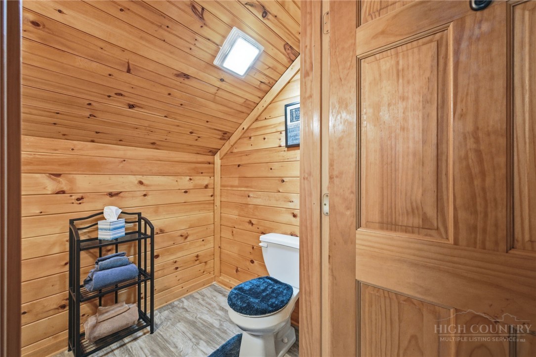 1987 Buck Mountain Road Purlear, NC 28665 - Photo 27 of 50