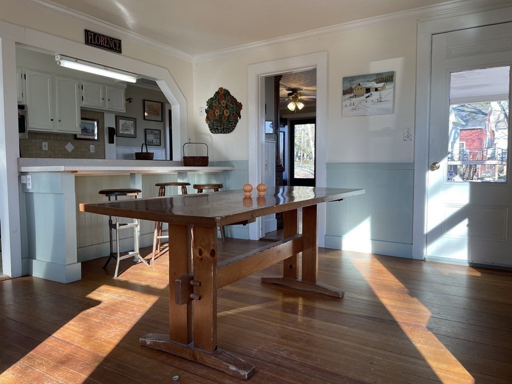 40 Keyes Street Northampton, MA 01062 - Photo 6 of 24 Gallery Image 6