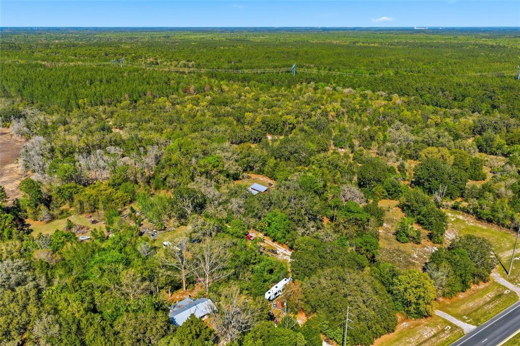 596 Highway 20 Palatka, FL 32177 - Photo 49 of 49 a view of a field with an ocean