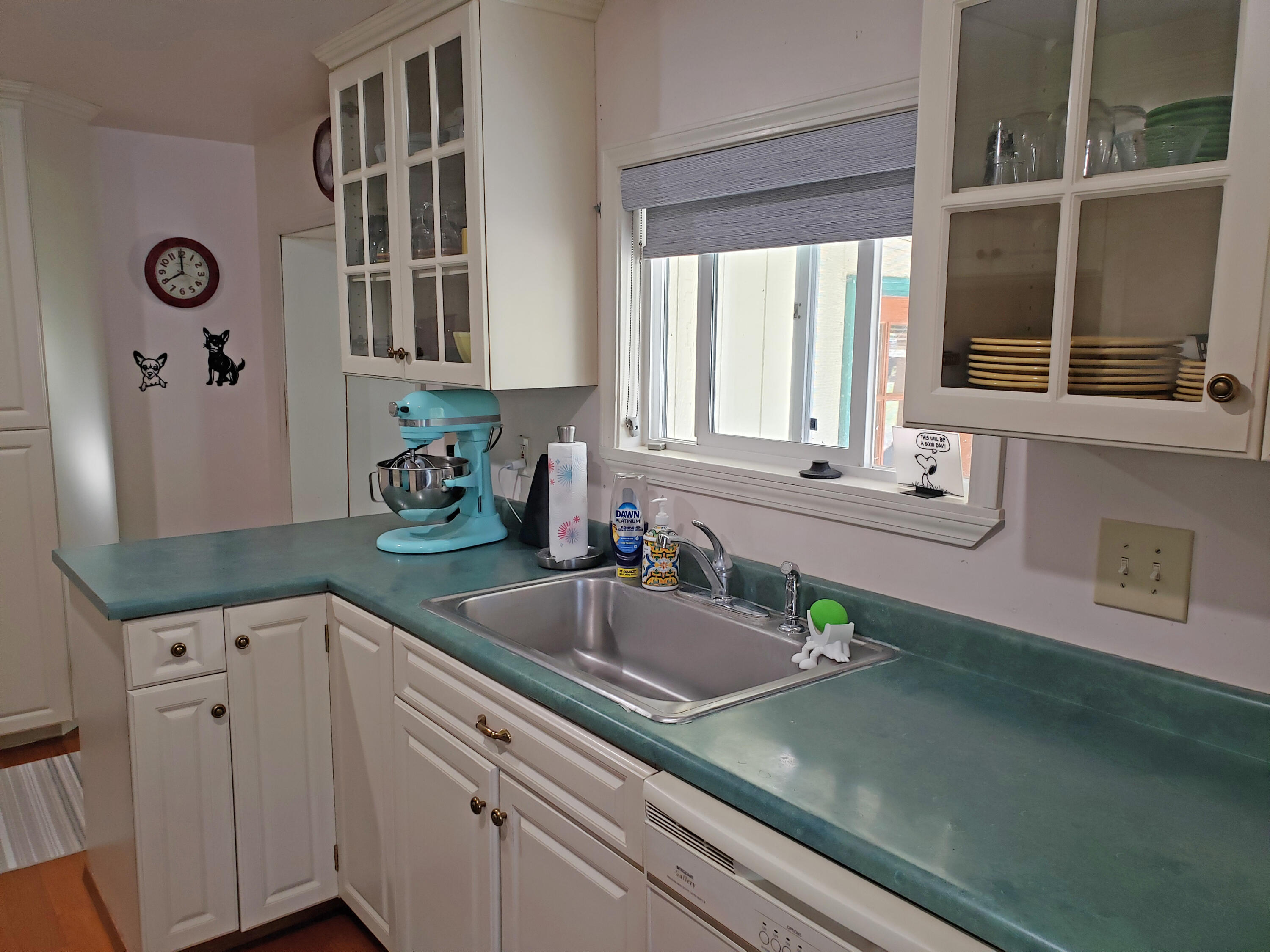 6363 Harold Road Central Point, OR 97502 - Photo 9 of 37 20260424_172334