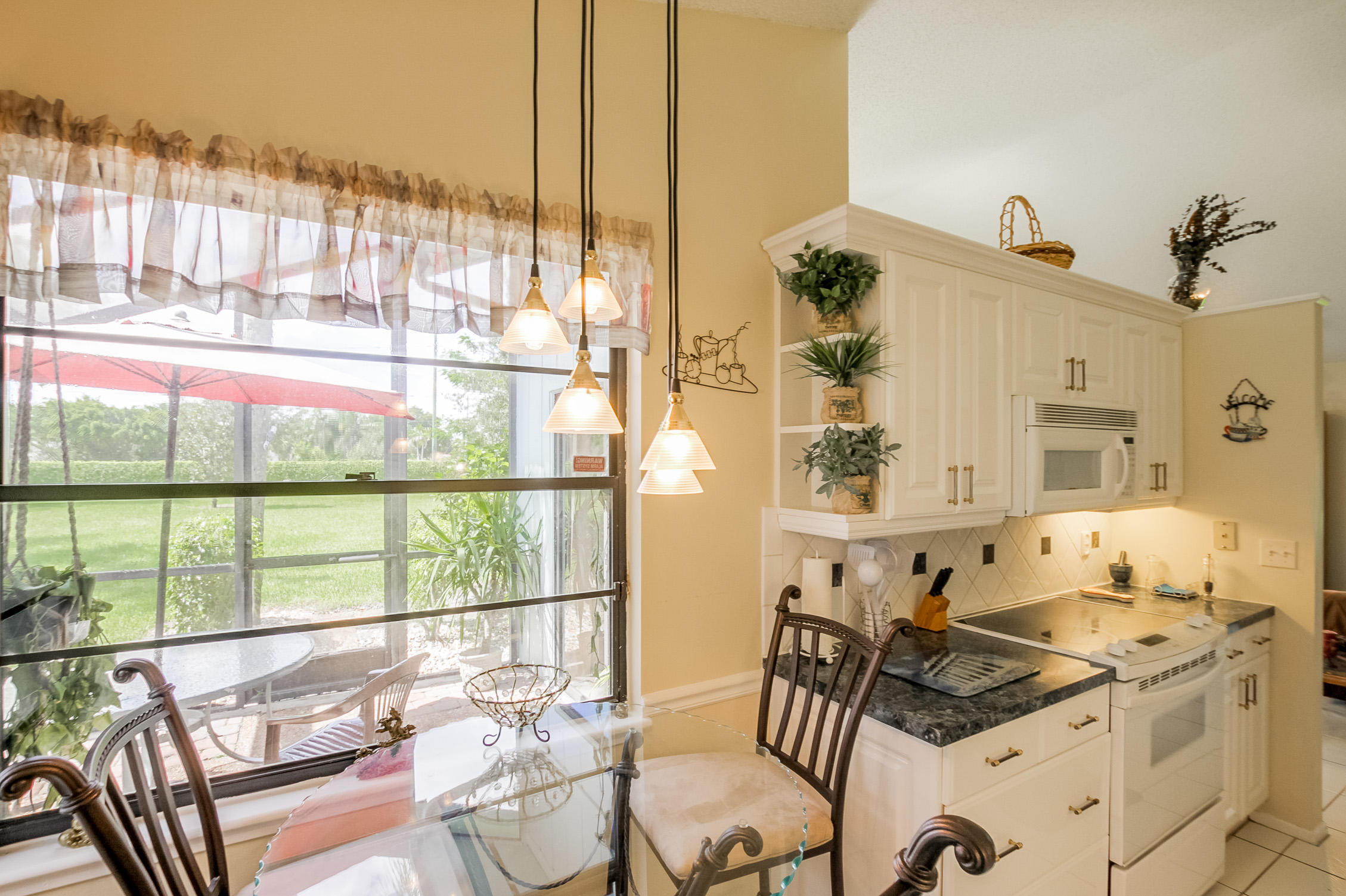 23290 Southwest 58th Avenue, Unit D Boca Raton, FL 33428 - Photo 10 of 27 0018Fused