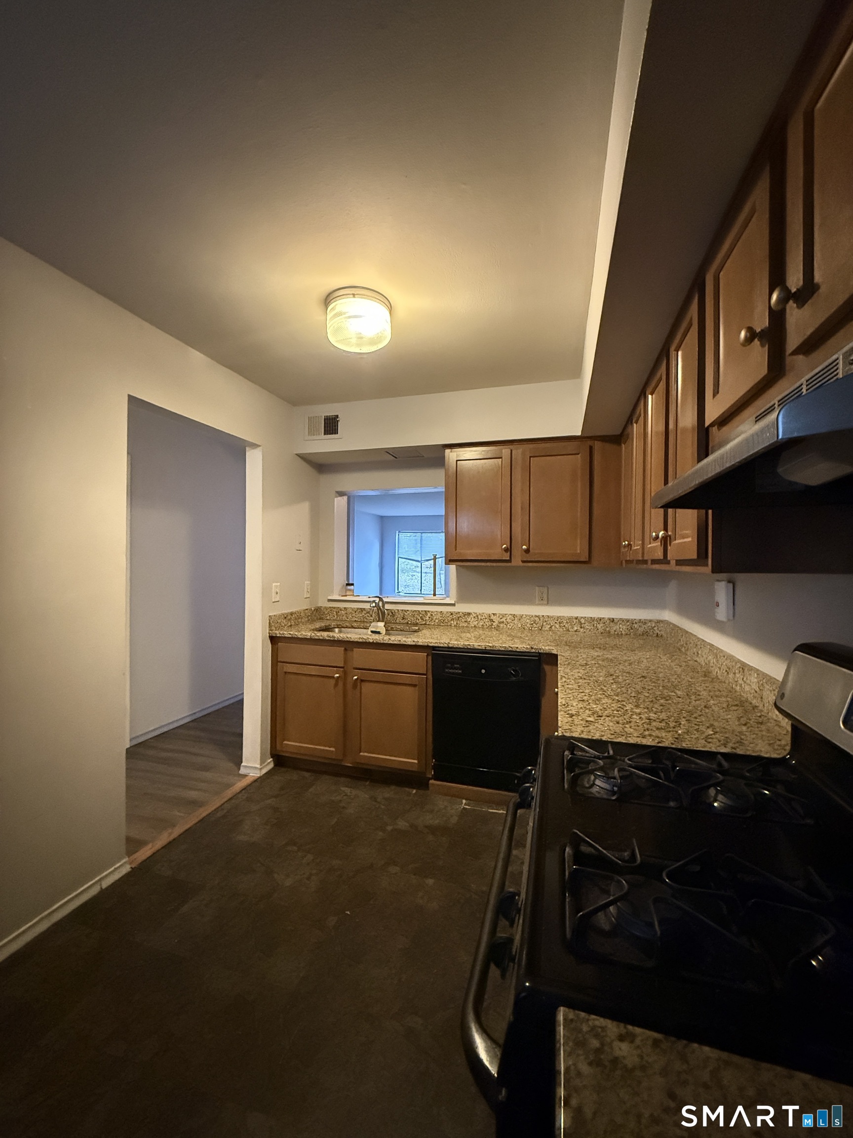 10 Talcott Forest Road, Unit I Farmington, CT 06032 - Photo 6 of 20