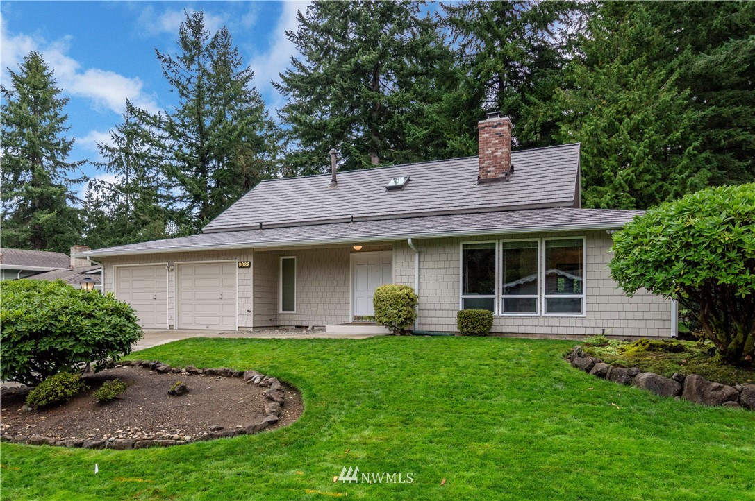 9022 Ridgeview Circle West University Place, WA 98466 - Photo 1 of 25 Gallery Image 1