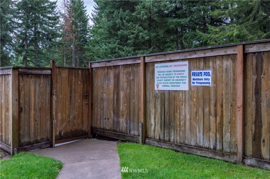 9022 Ridgeview Circle West University Place, WA 98466 - Photo 23 of 25 Gallery Image 23