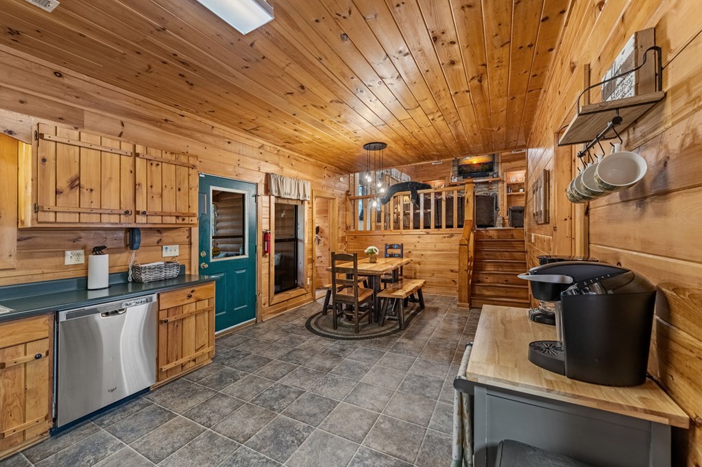 196 Ethan Wilson Way Morganton, GA 30560 - Photo 21 of 66 a kitchen with lots of appliances