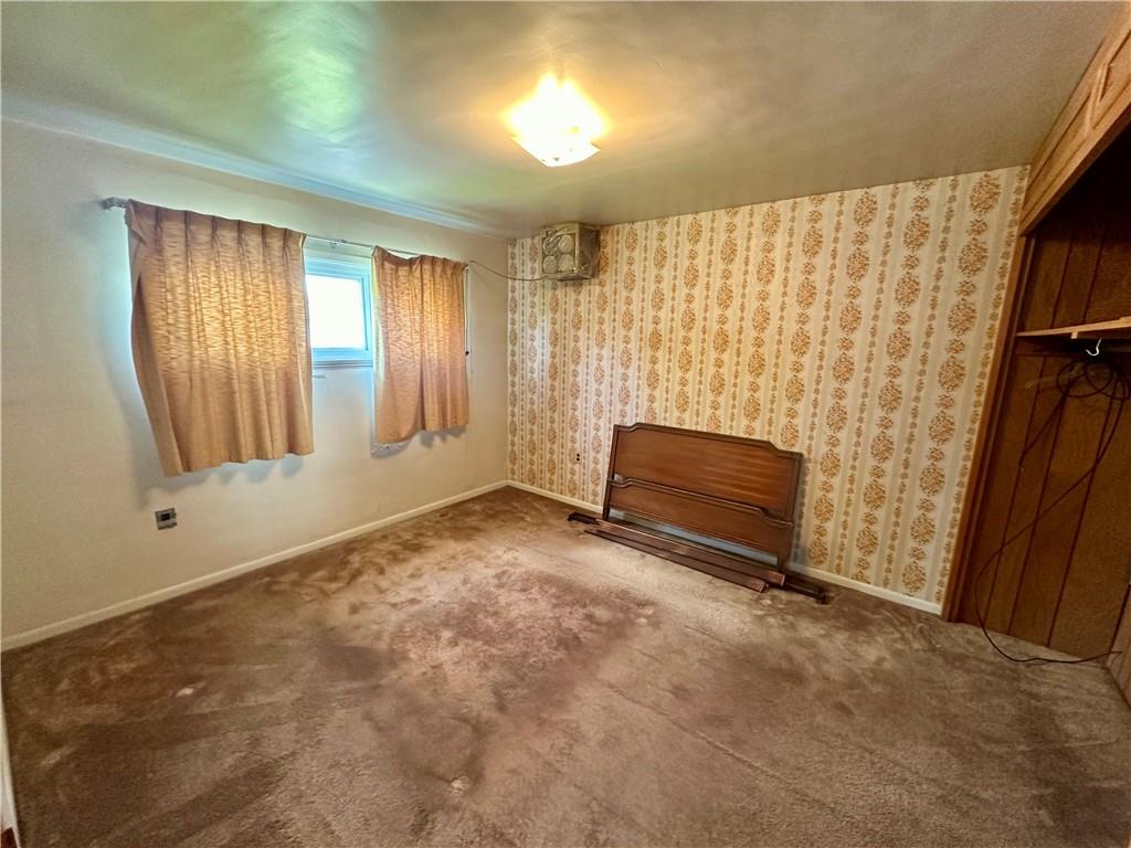 741 Frederick Street McKees Rocks, PA 15136 - Photo 8 of 18 a view of an empty room with a window