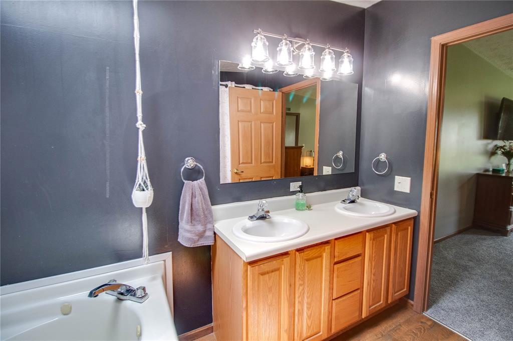 27467 Spruce Road Greenfield, IL 62044 - Photo 52 of 67