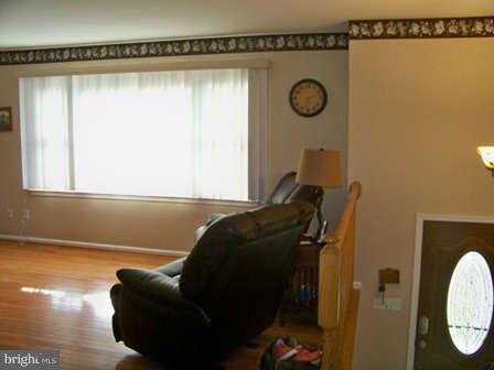 21005 Millers Mill Road Freeland, MD 21053 - Photo 15 of 30 Living Room