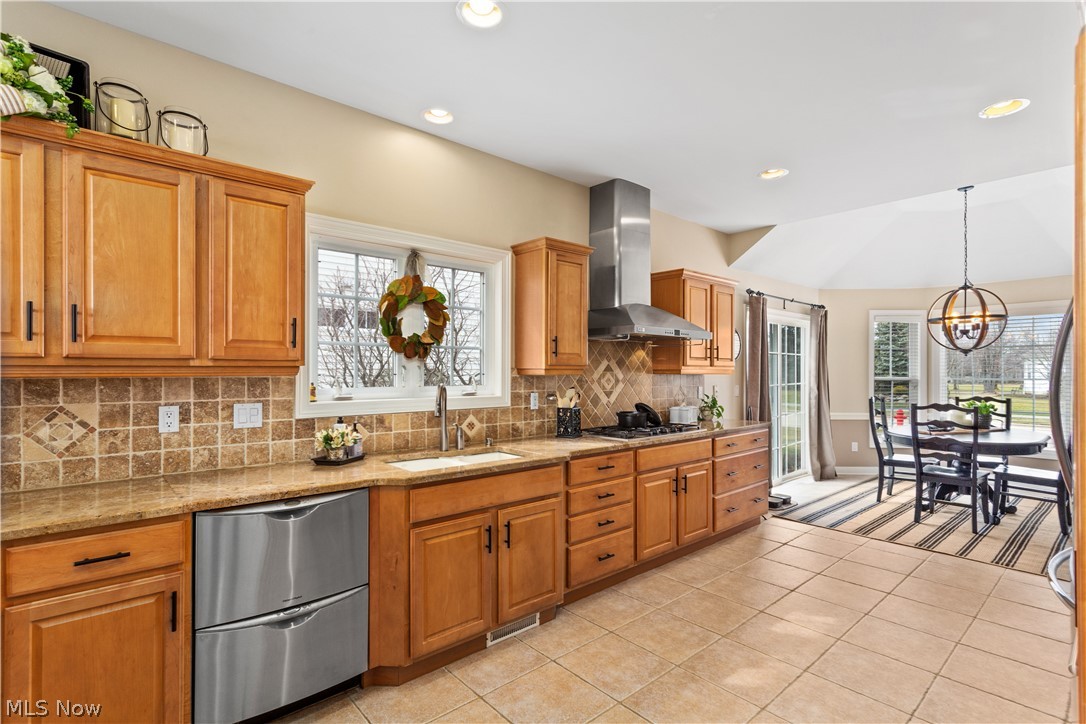 349 Burwick Road Cleveland, OH 44143 - Photo 8 of 24 Kitchen