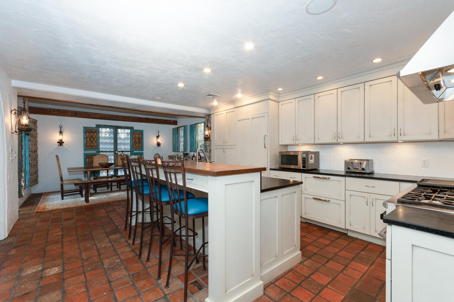 8 Old Farm Road Darien, CT 06820 - Photo 22 of 63 8 Old Farm Rd Darien CT 06820-large-033-