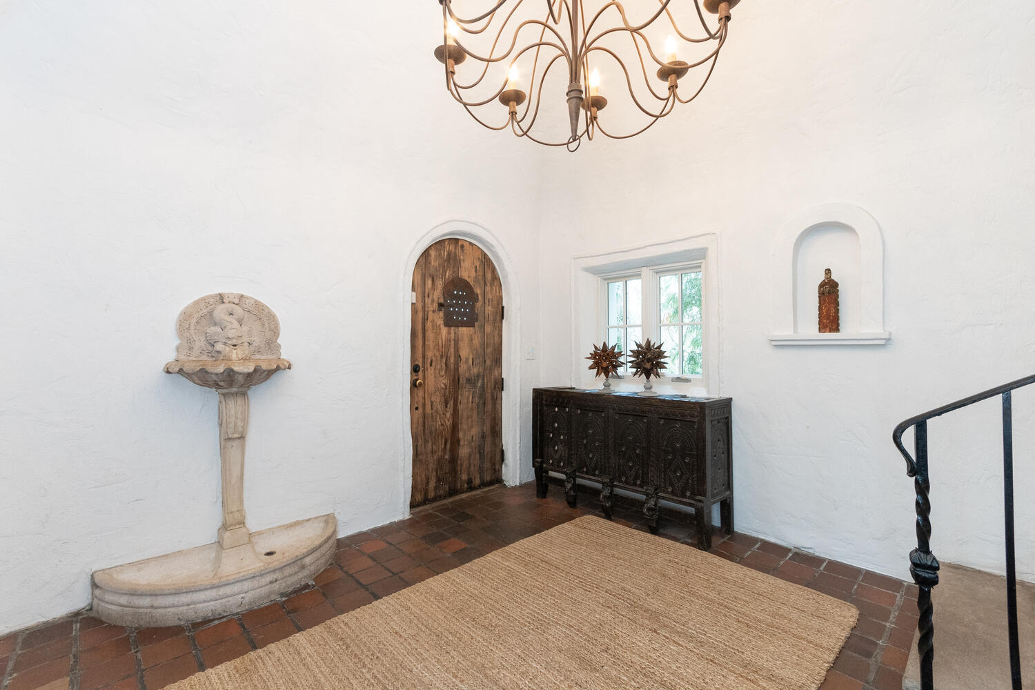 8 Old Farm Road Darien, CT 06820 - Photo 8 of 63 8 Old Farm Rd Darien CT 06820-large-016-