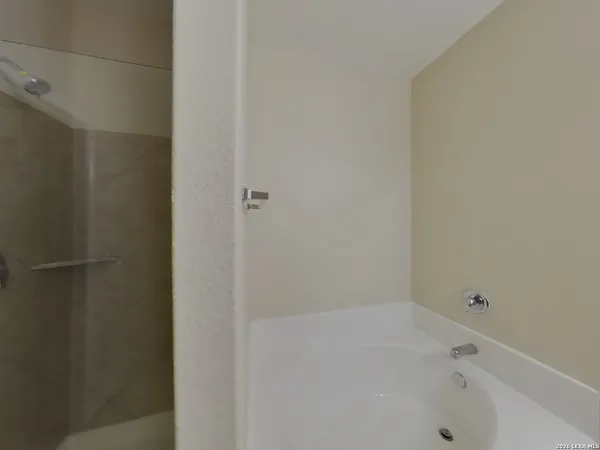 $1,419 | 4607 Le Villas, San Antonio, TX 78222