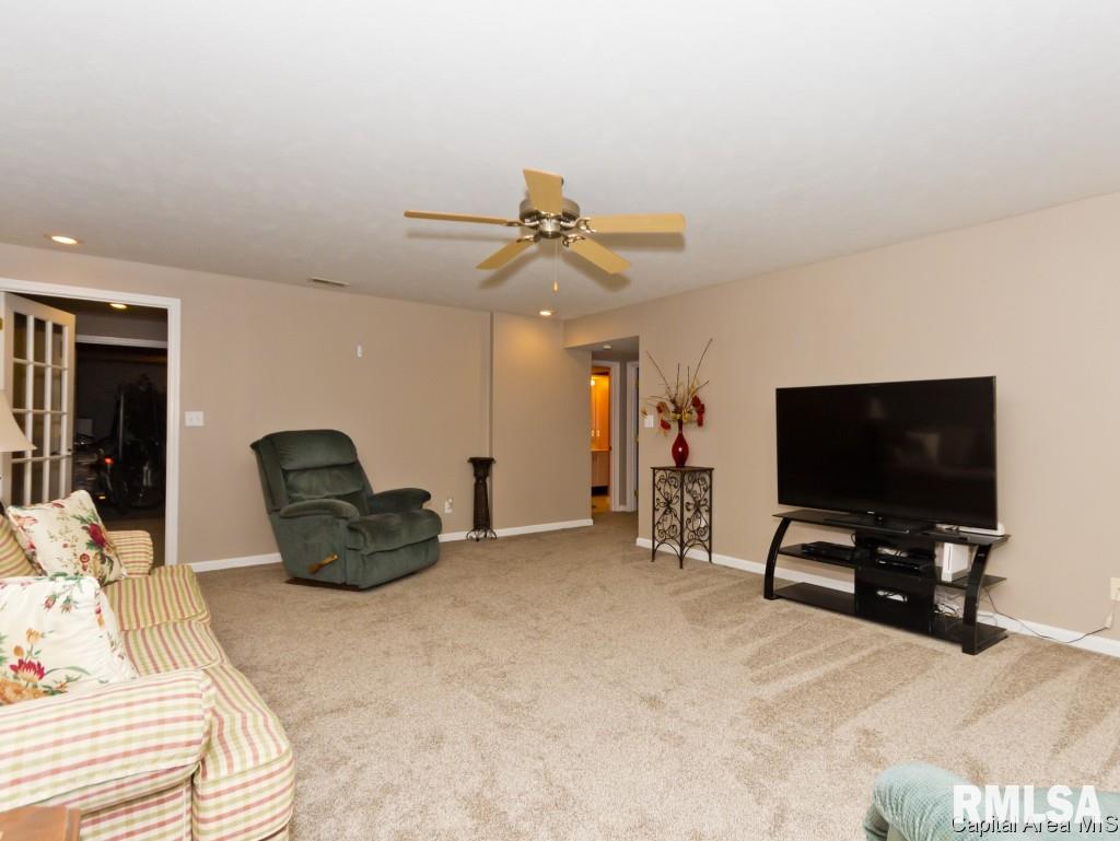6623 Bellflower Court Springfield, IL 62712 - Photo 25 of 30 Gallery Image 25