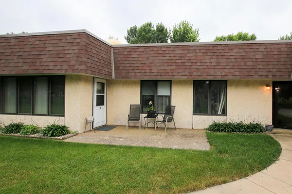 $194,900 | 250 Freemont Avenue Southwest, Unit 113, Hutchinson, MN 55350