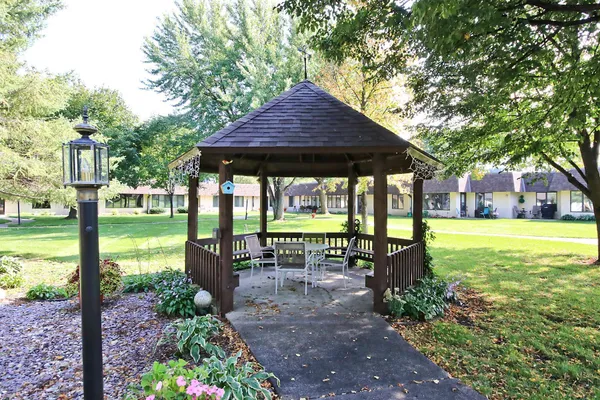 $194,900 | 250 Freemont Avenue Southwest, Unit 113, Hutchinson, MN 55350