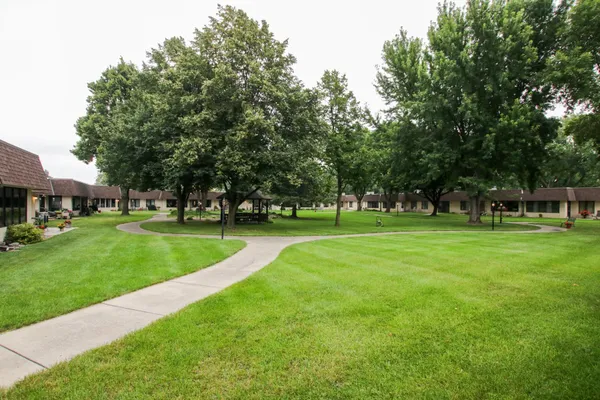 $194,900 | 250 Freemont Avenue Southwest, Unit 113, Hutchinson, MN 55350