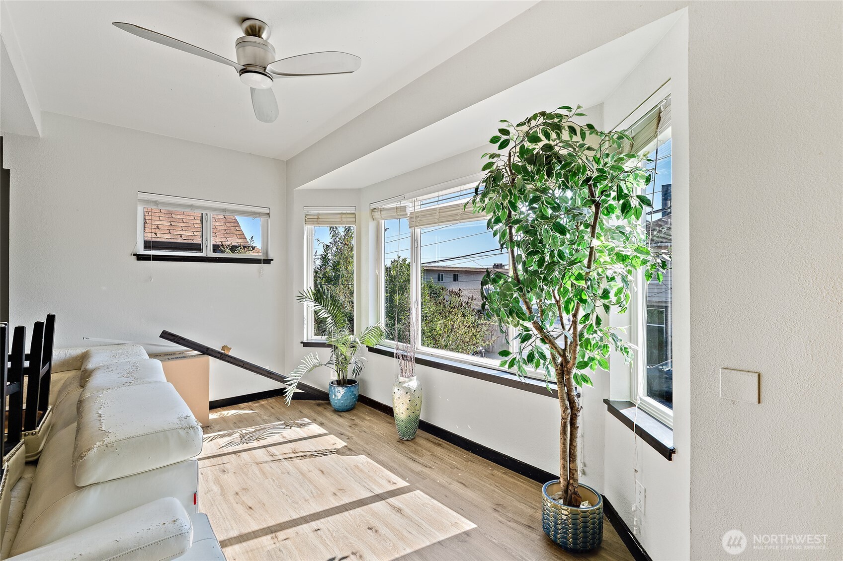 804 North Motor Place, Unit A Seattle, WA 98103 - Photo 8 of 20