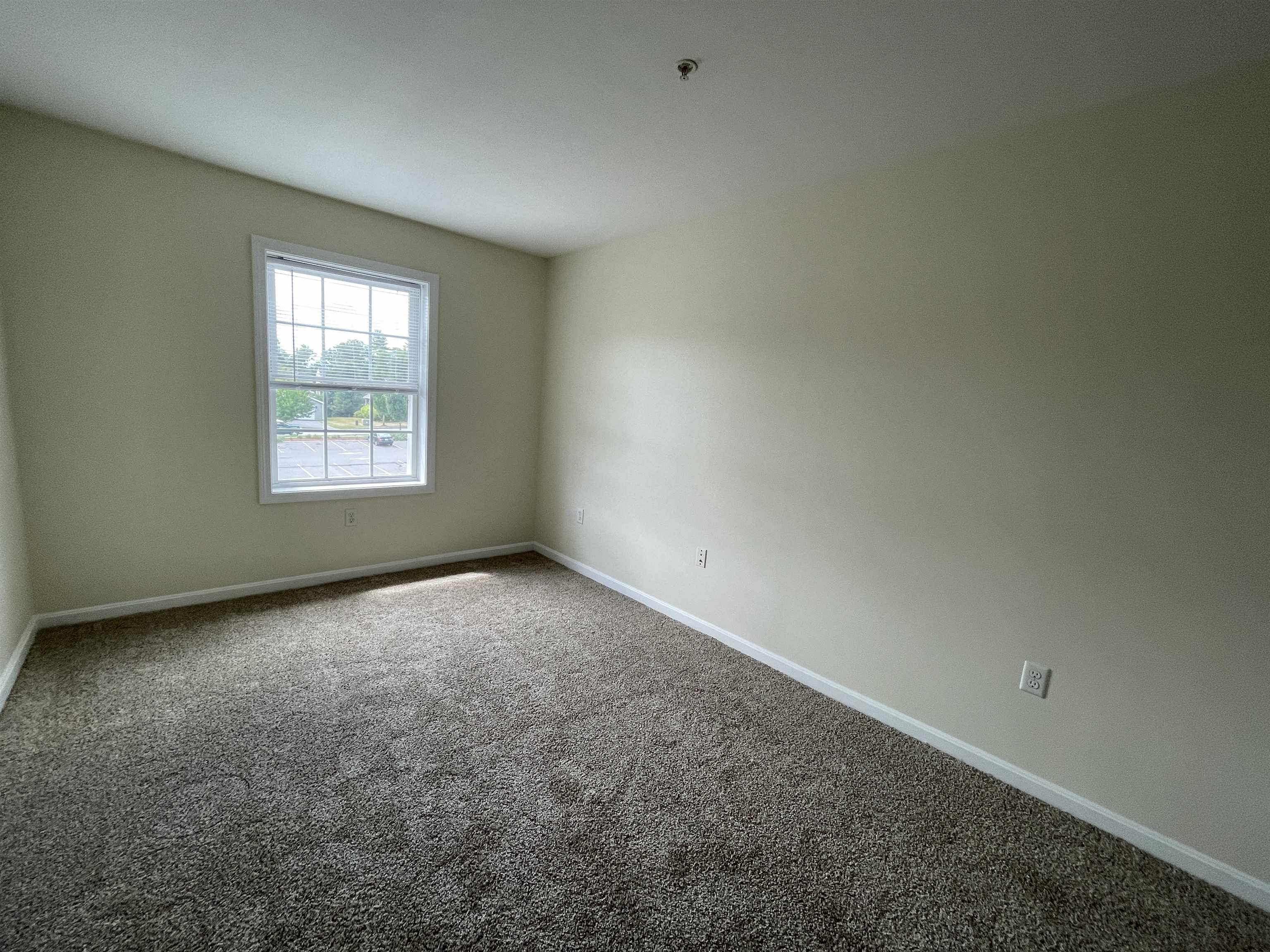 100 Sentinel Court, Unit 208 Manchester, NH 03103 - Photo 18 of 37