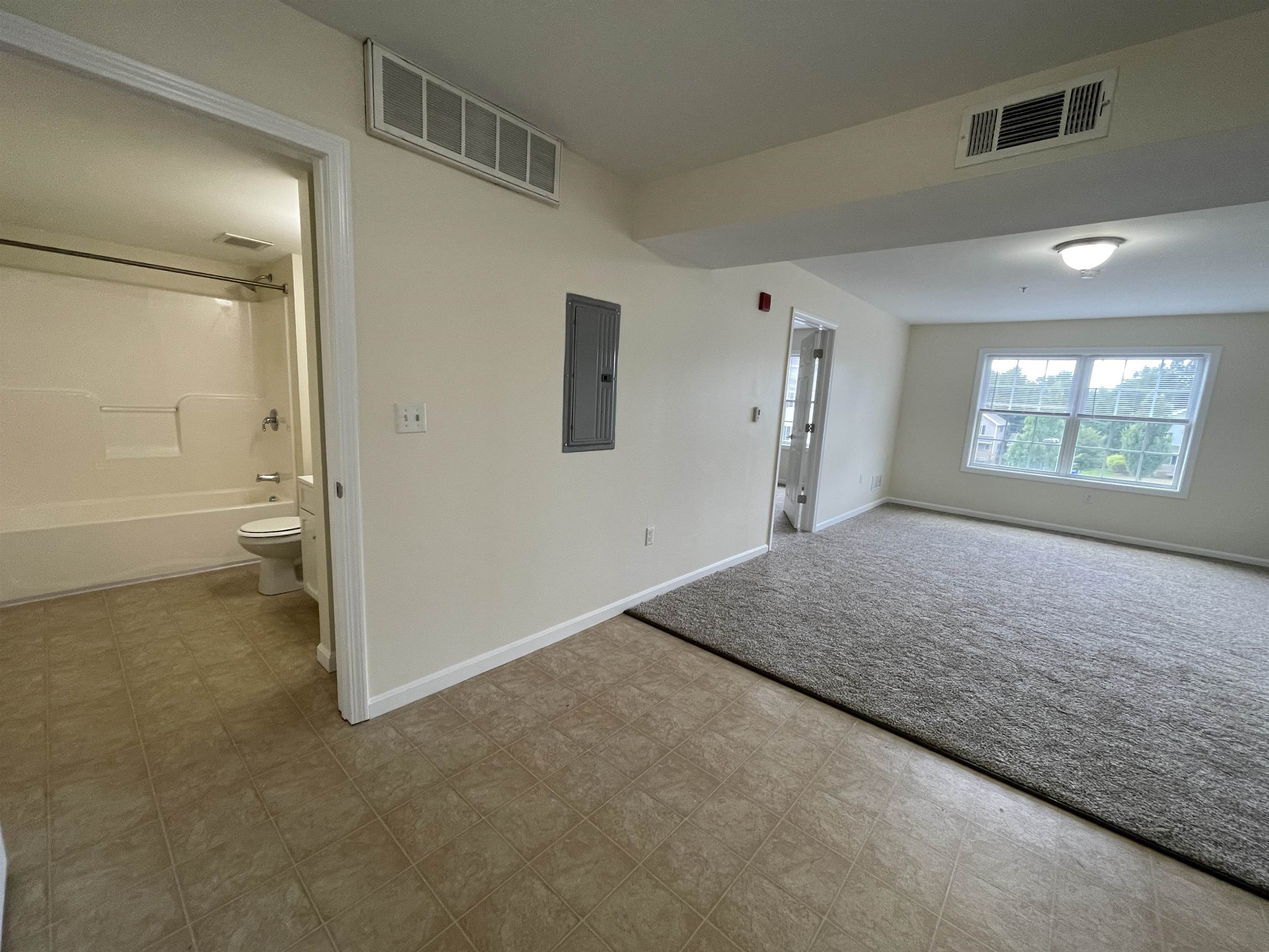 100 Sentinel Court, Unit 208 Manchester, NH 03103 - Photo 24 of 37