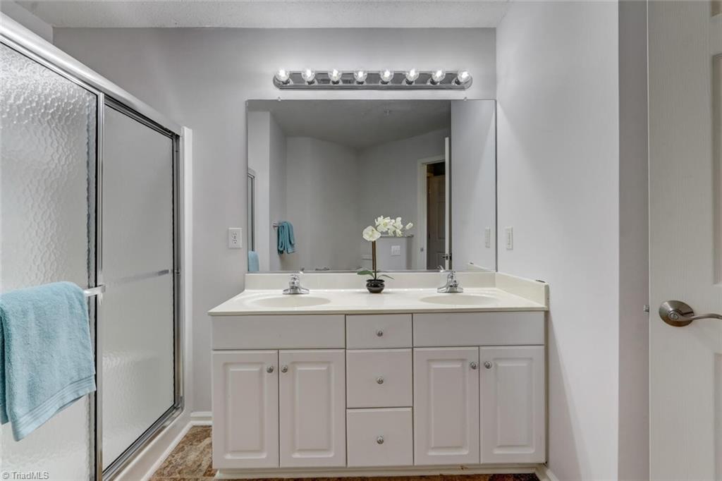 5003 Bass Chapel Road, Unit 3D Greensboro, NC 27455 - Photo 22 of 29