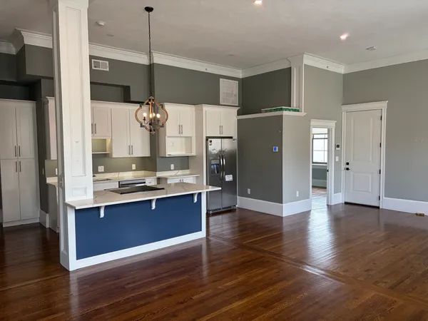 $2,300 | 7 Grove Street, Unit 3, Fitchburg, MA 01420