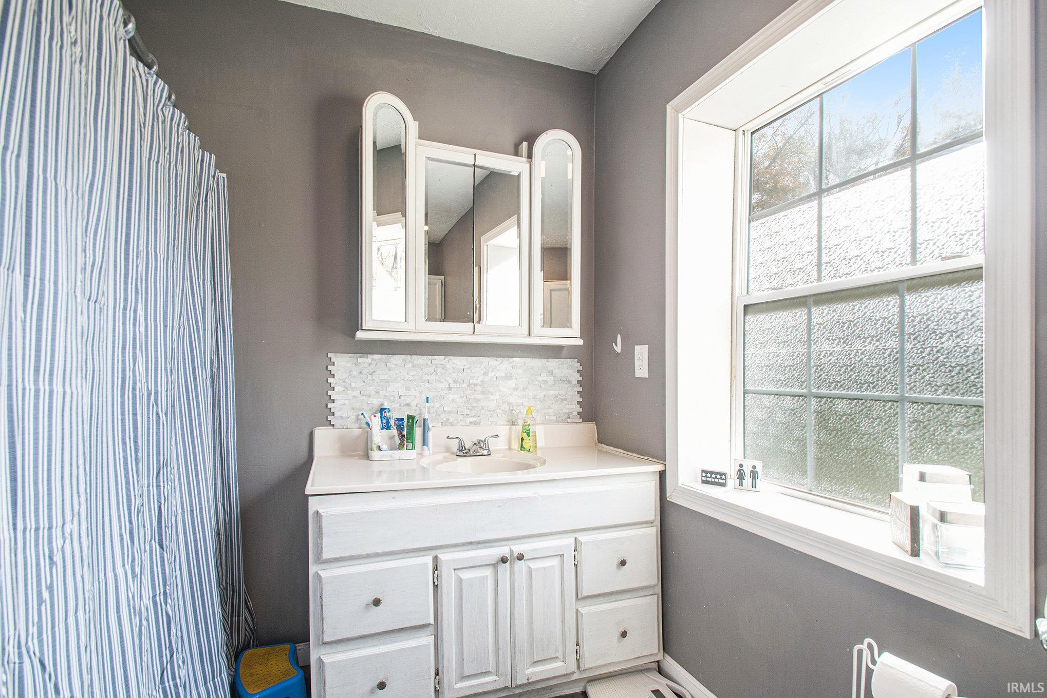 57502 Oakside Road Mishawaka, IN 46544 - Photo 17 of 25