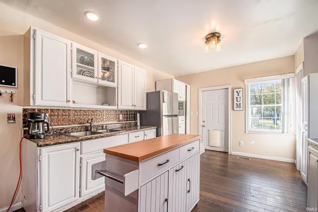 $250,000 | 57502 Oakside Road, Mishawaka, IN 46544