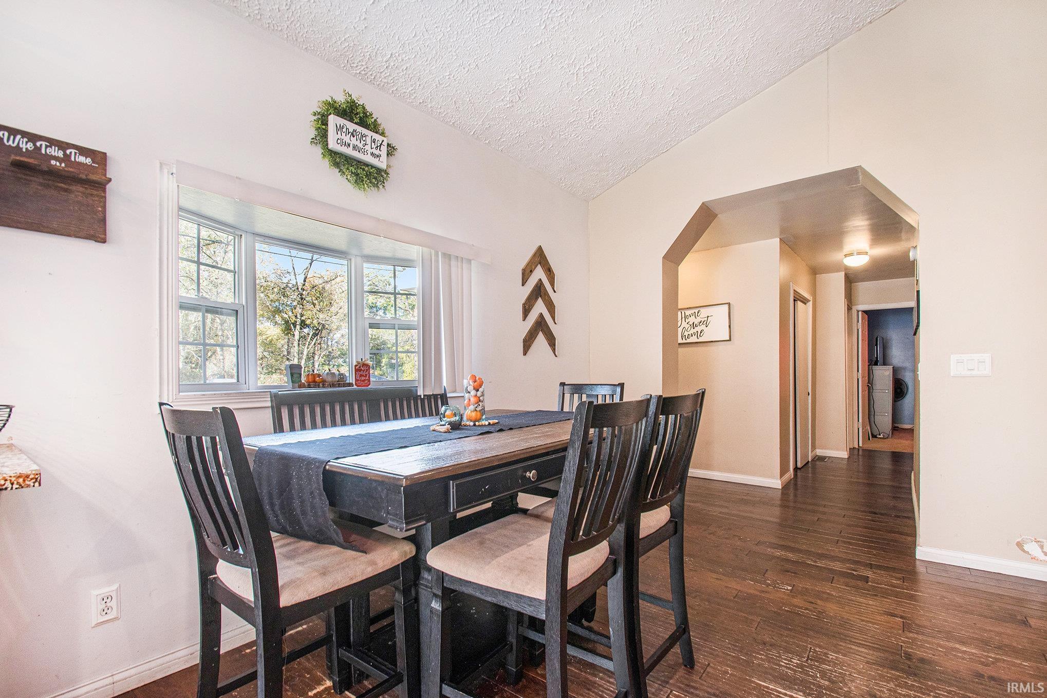 57502 Oakside Road Mishawaka, IN 46544 - Photo 8 of 25