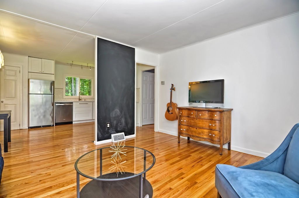 27 Woodland Road Northborough, MA 01532 - Photo 7 of 30 Gallery Image 7