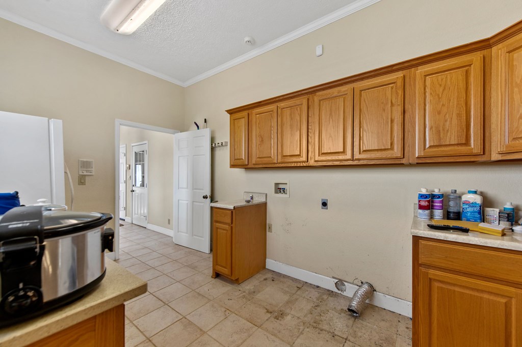 752 Cherokee Trail Copperhill, TN 37317 - Photo 44 of 84 Laundry/Pantry