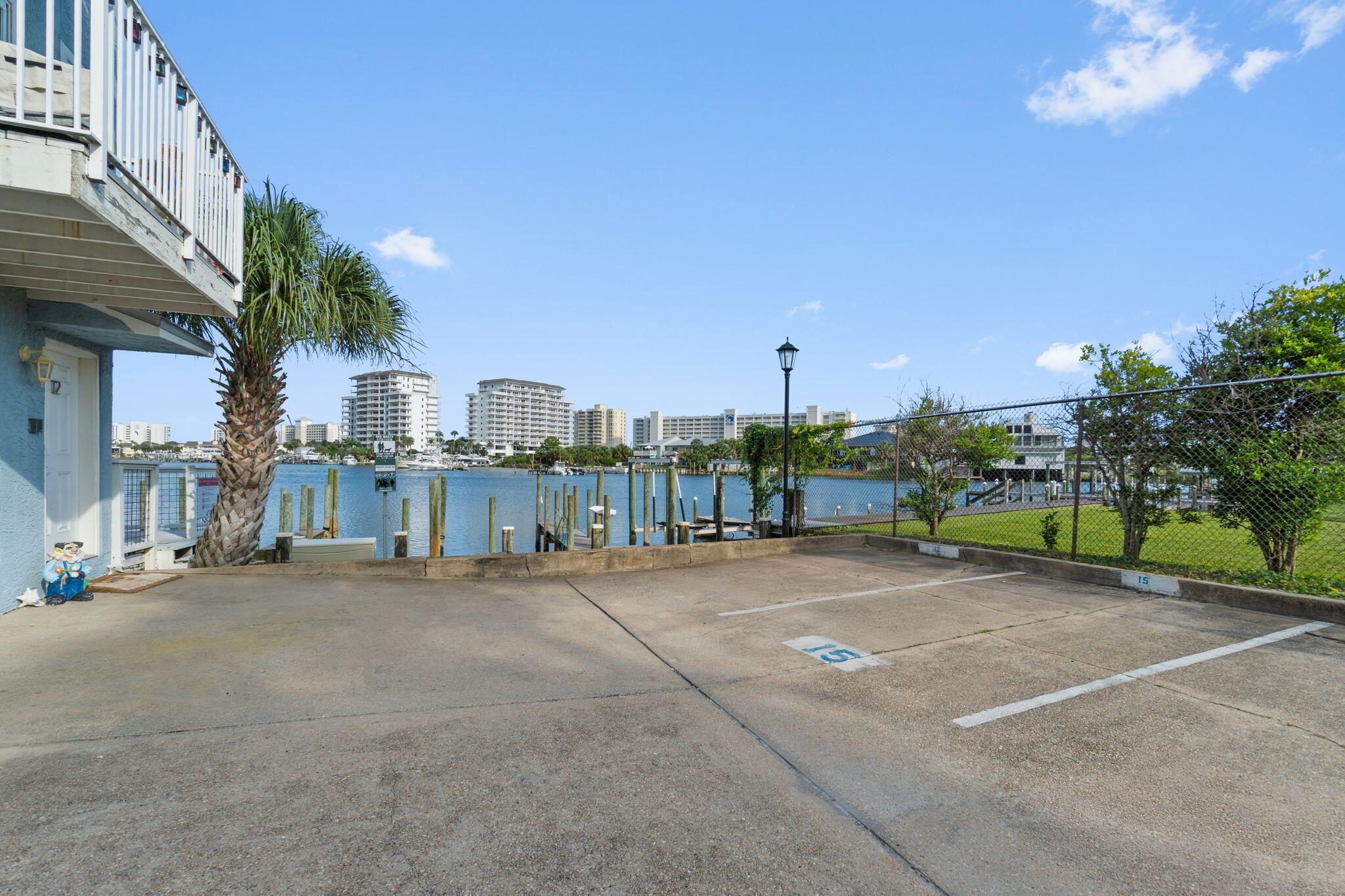 22 Moreno Point Road, Unit 15 Destin, FL 32541 - Photo 31 of 46 29-web-or-mls-FinalExterior-8