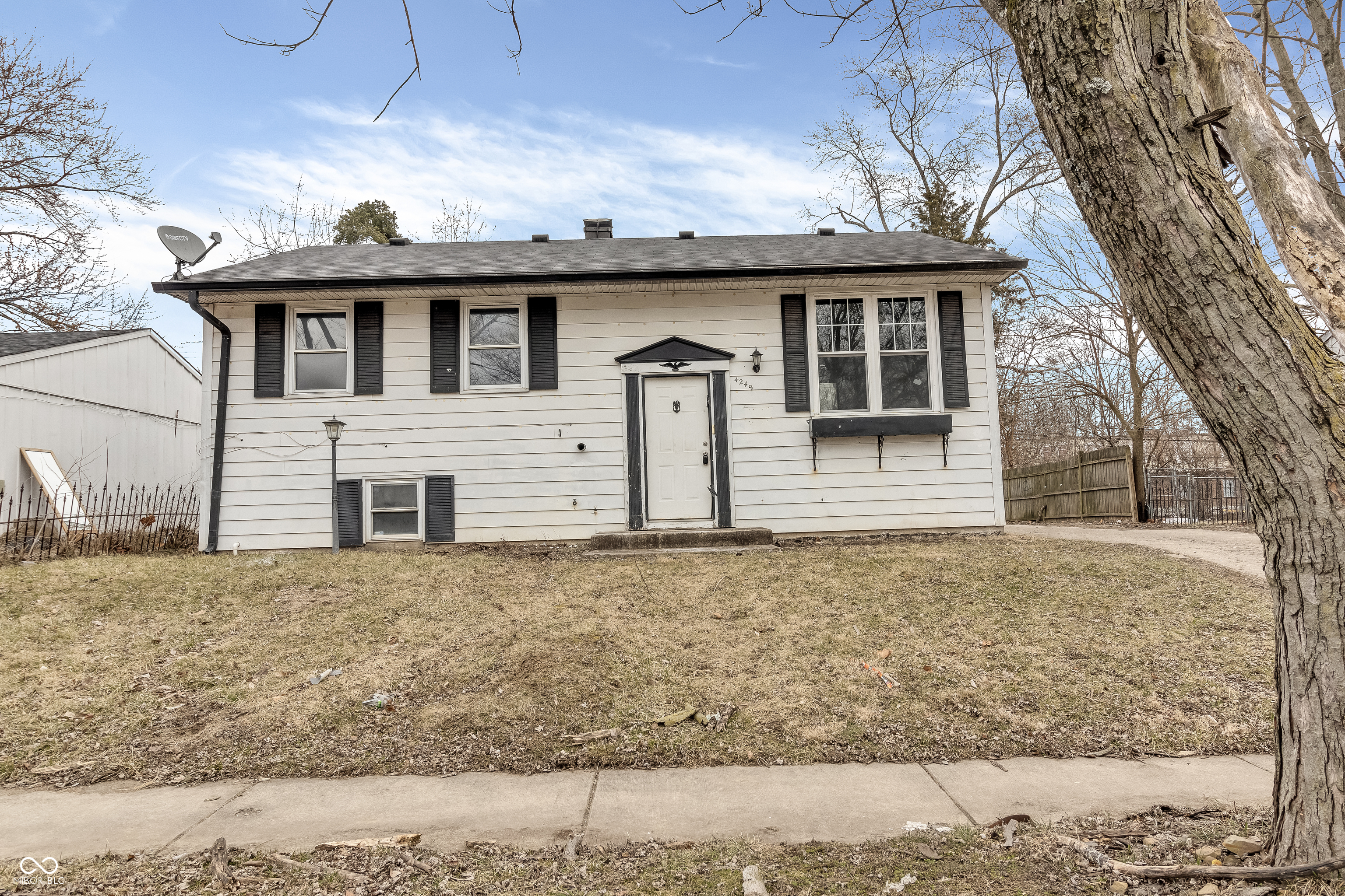 4249 Dubarry Road Indianapolis, IN 46226 - Photo 32 of 33