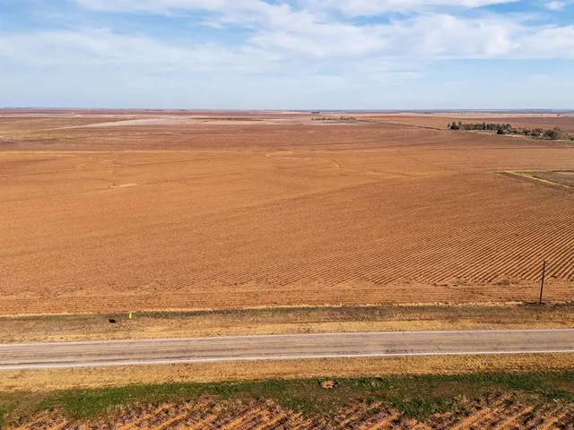 $85,000 | 212 Farm To Market Road, Tahoka, TX 79373