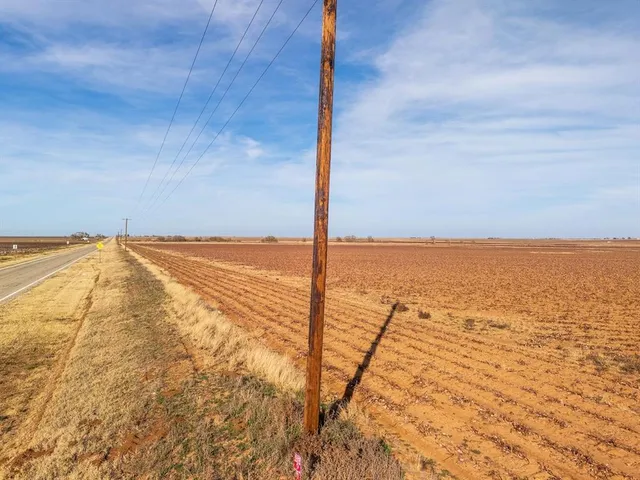 $85,000 | 212 Farm To Market Road, Tahoka, TX 79373