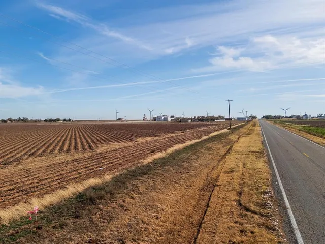 $85,000 | 212 Farm To Market Road, Tahoka, TX 79373