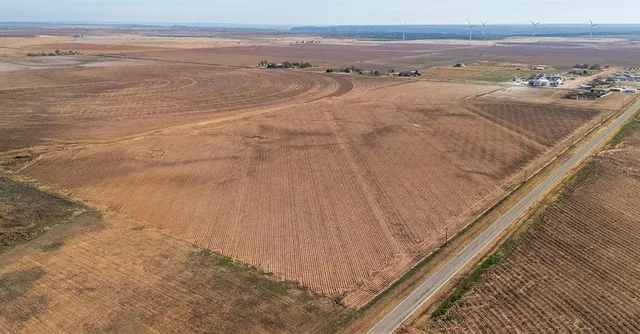 $85,000 | 212 Farm To Market Road, Tahoka, TX 79373