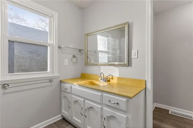 $115,000 | 8727 Lexington Avenue, Independence, MO 64053