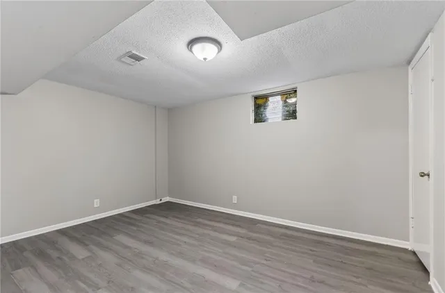 $115,000 | 8727 Lexington Avenue, Independence, MO 64053