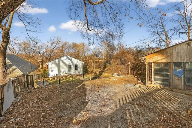 $115,000 | 8727 Lexington Avenue, Independence, MO 64053