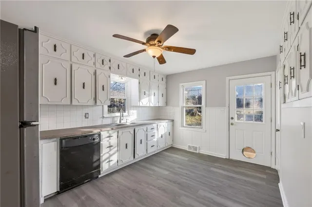 $115,000 | 8727 Lexington Avenue, Independence, MO 64053