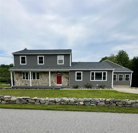 $990,000 | 36 Kinnicutt Avenue, Warren, RI 02885