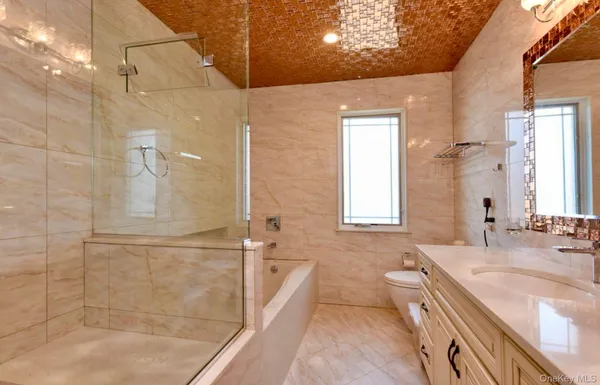 $2,480,000 | 4320 Glenwood Street | Little Neck