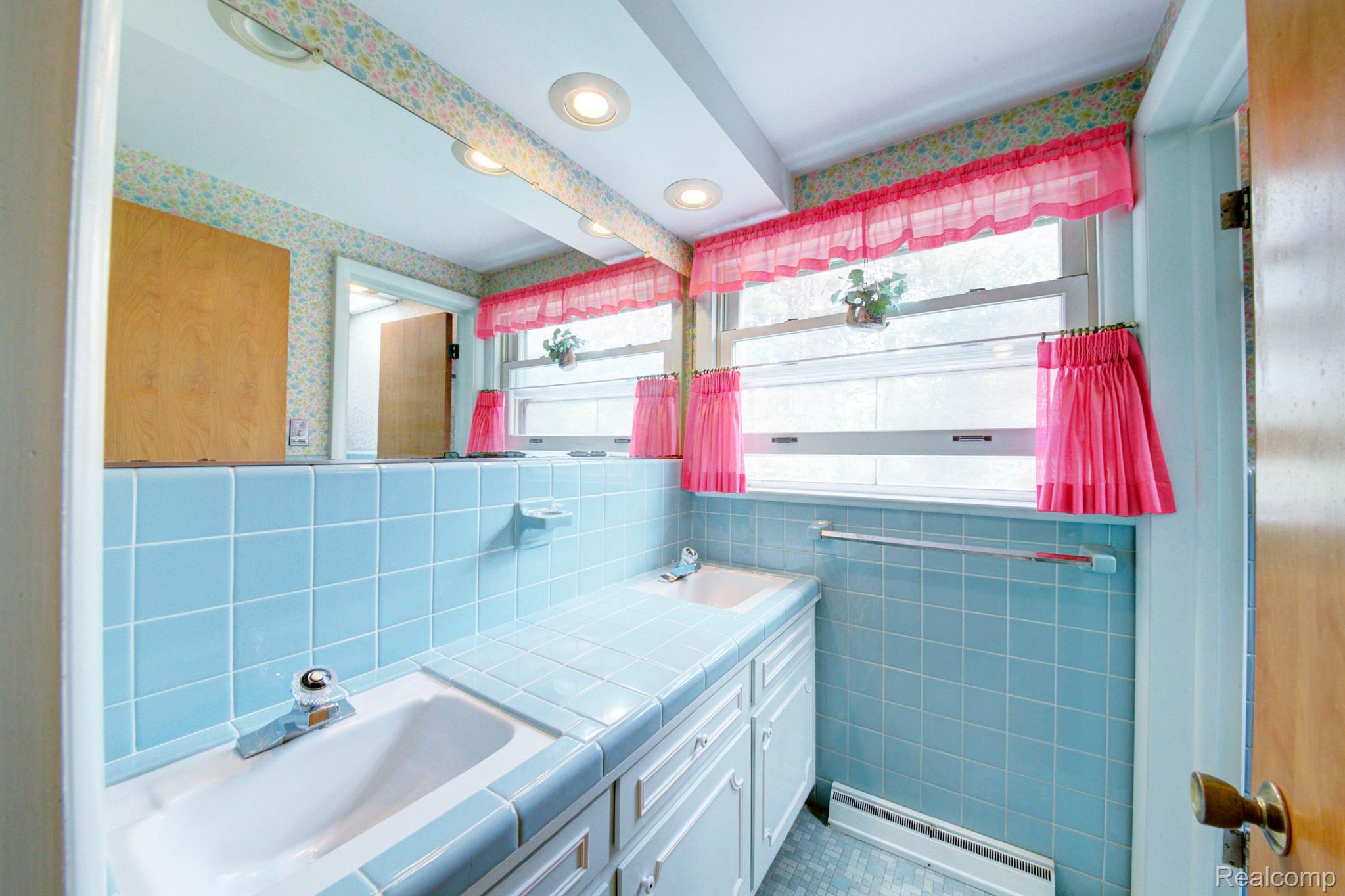 5830 Warren Road Ann Arbor, MI 48105 - Photo 16 of 63 Gallery Image 16