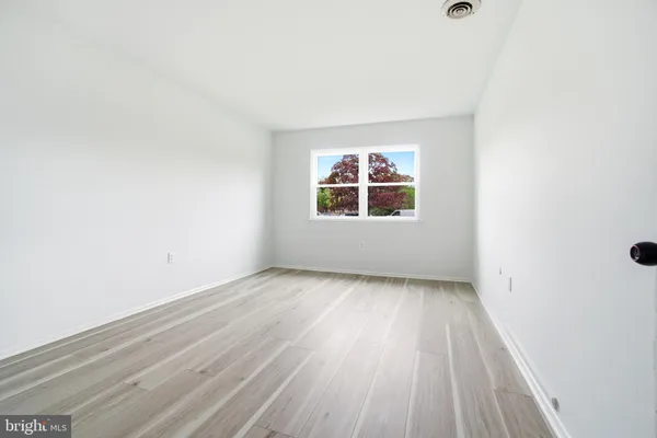 $1,900 | 1137 Kaye Court, Burlington, NJ 08016