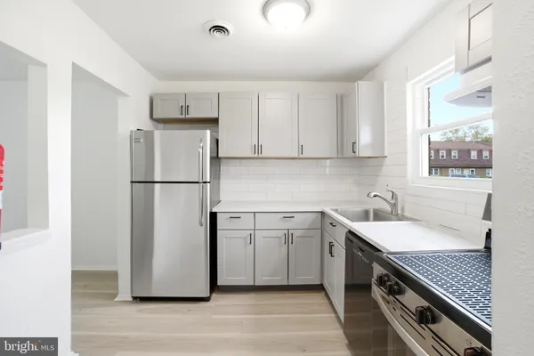 $1,900 | 1137 Kaye Court, Burlington, NJ 08016